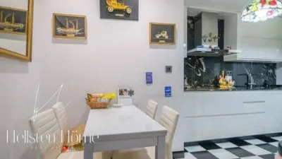 Apartment in Centre photo 12
