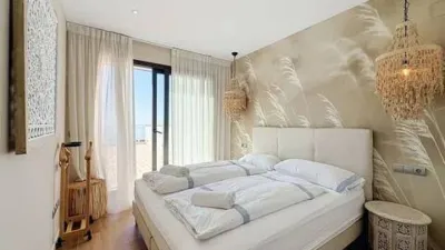 Apartment in La Alcaidesa photo 32