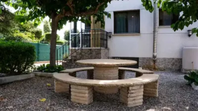 Chalet on Carrer del Garbí photo 11