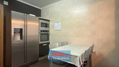 Apartment in Cangas photo 4