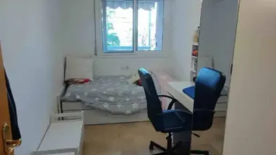 Apartment on Carrer de Jordi Rubió i Balaguer photo 15