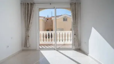 Apartment on Calle Caleta photo 9