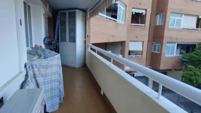 Apartment on Carrer de Jordi Rubió i Balaguer photo 40