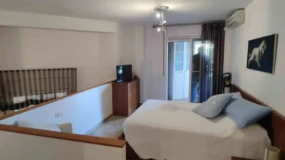 Apartment on Carrer de Jordi Rubió i Balaguer photo 28