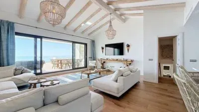 Apartment in La Alcaidesa photo 8