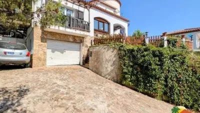 Chalet on Carrer Versalles photo 35