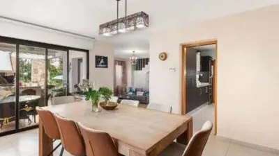 Chalet on Calle Cometa Carrio Nn photo 10