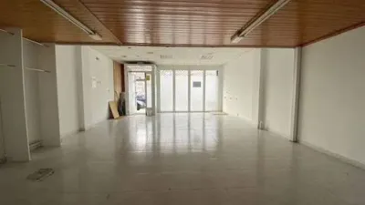 Local comercial en alquiler en Avenida del Alcalde Manuel Platas Varela - Vista 2