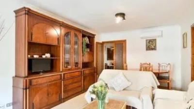 Apartment in El Coll d'en Rabassa photo 2