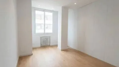 Apartment in Gaztambide photo 19