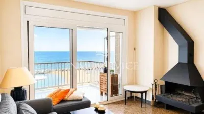 Apartment on Passeig de Josep Mundet photo 8