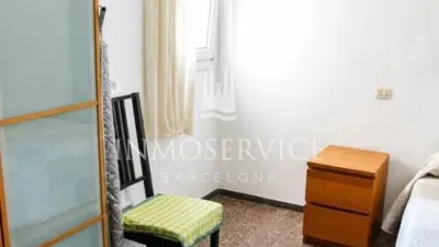 Apartment on Passeig de Josep Mundet photo 22
