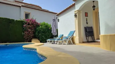 Chalet in Pedreguer photo 4