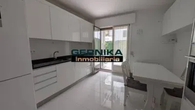 Apartment in Gernika-Lumo photo 3
