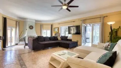 Chalet in Pego photo 9
