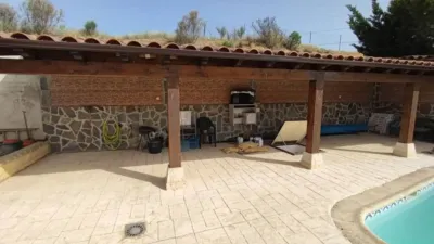 Chalet in Villalobón photo 42