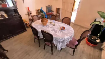 Chalet on Calle del Obispo Apolinar photo 5