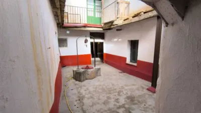 Chalet on Calle del Obispo Apolinar photo 40