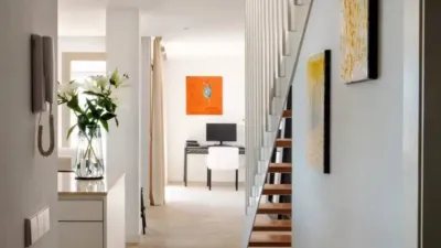 Penthouse on Carrer del Bisbe Jaume photo 5