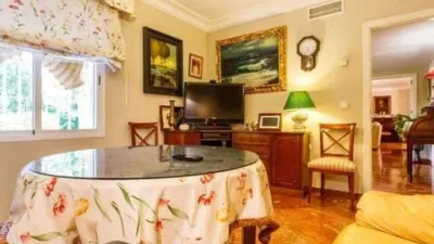 Chalet in Santa Clara photo 7