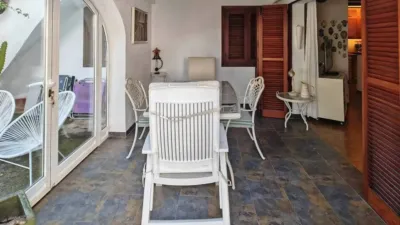 Chalet on Carrer del Llac, Sant Martí photo 10