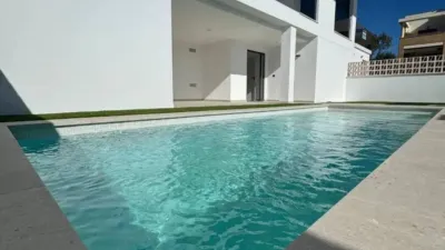 Apartment on Carrer Cedre photo 4