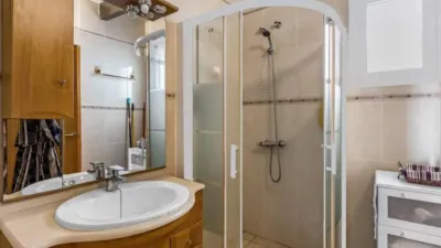 Chalet on Arquitecto Larramendi Street photo 29