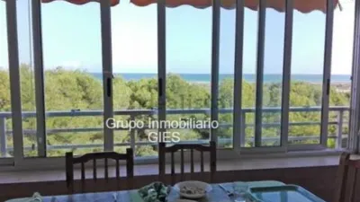 Apartment on Avenida de la Gola del Puchol photo 2