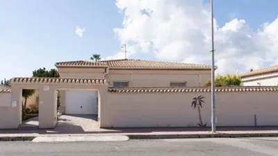 Chalet on Nicolás Bussi Street photo 15