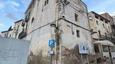 Rustic house in Plaça dels Arbres photo 3