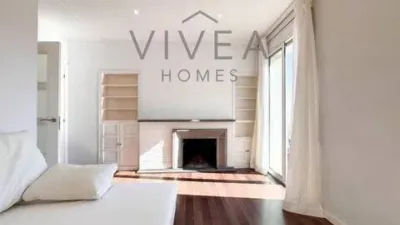 Apartment in Terrassa photo 4