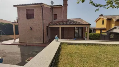 Chalet in Villalobón photo 45