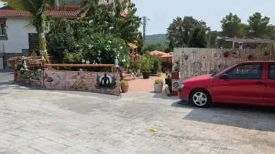 Chalet in Pontons photo 3