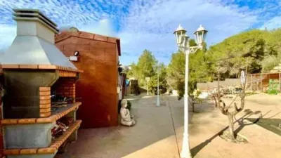 Chalet in Sant Muç-Castellnou-Can Mir photo 2