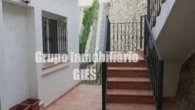 Terraced house on Joanot Martorell S-N street photo 28