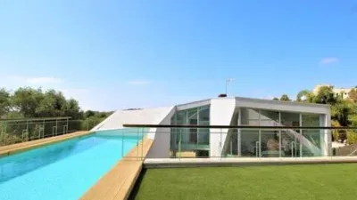 Chalet in Can Girona-Terramar-Vinyet photo 3