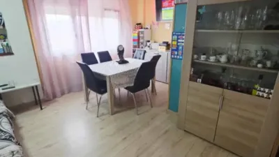 Apartment in Terrassa photo 2