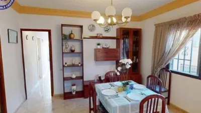 Chalet on Carrer del Doctor Ferrán photo 9