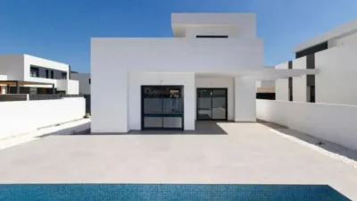 Chalet on Carrer Cecilio Arias, 4 photo 8