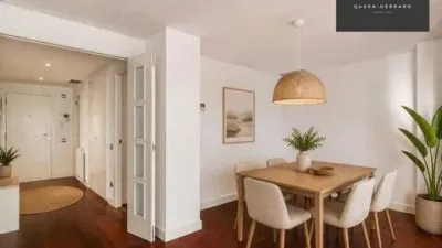 Apartment in Centre photo 8