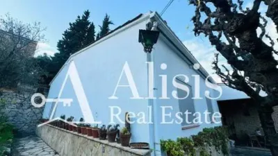 Chalet en Vallirana photo 11