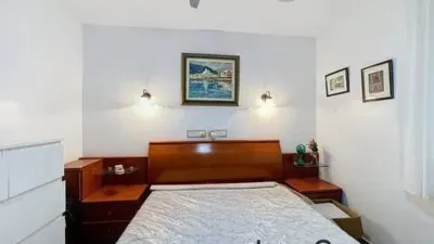 Apartment on Calle de Barcelona S-N photo 10