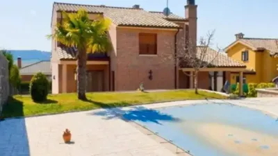 Chalet in Villalobón photo 34