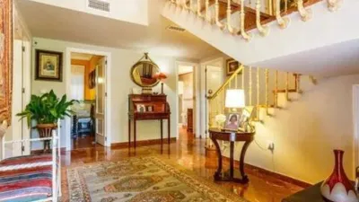 Chalet in Santa Clara photo 2