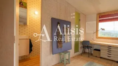 Chalet in Molins de Rei photo 4