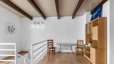 Chalet on Arquitecto Larramendi Street photo 27