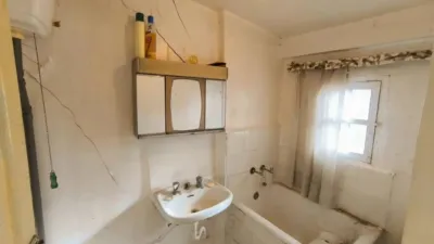Chalet for sale in Venta de Baños photo 42