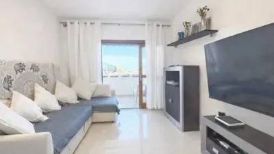 House on Victor Zurita Soler Street photo 5