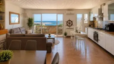 Apartment on Carrer del Puig Rom photo 19