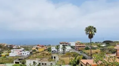 Chalet on Santa Bárbara Road photo 2